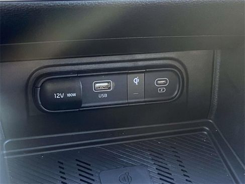 New 2025 Kia Sportage EX image 19