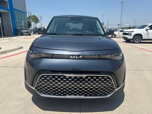 Used 2025 Kia Soul EX FWD image 8