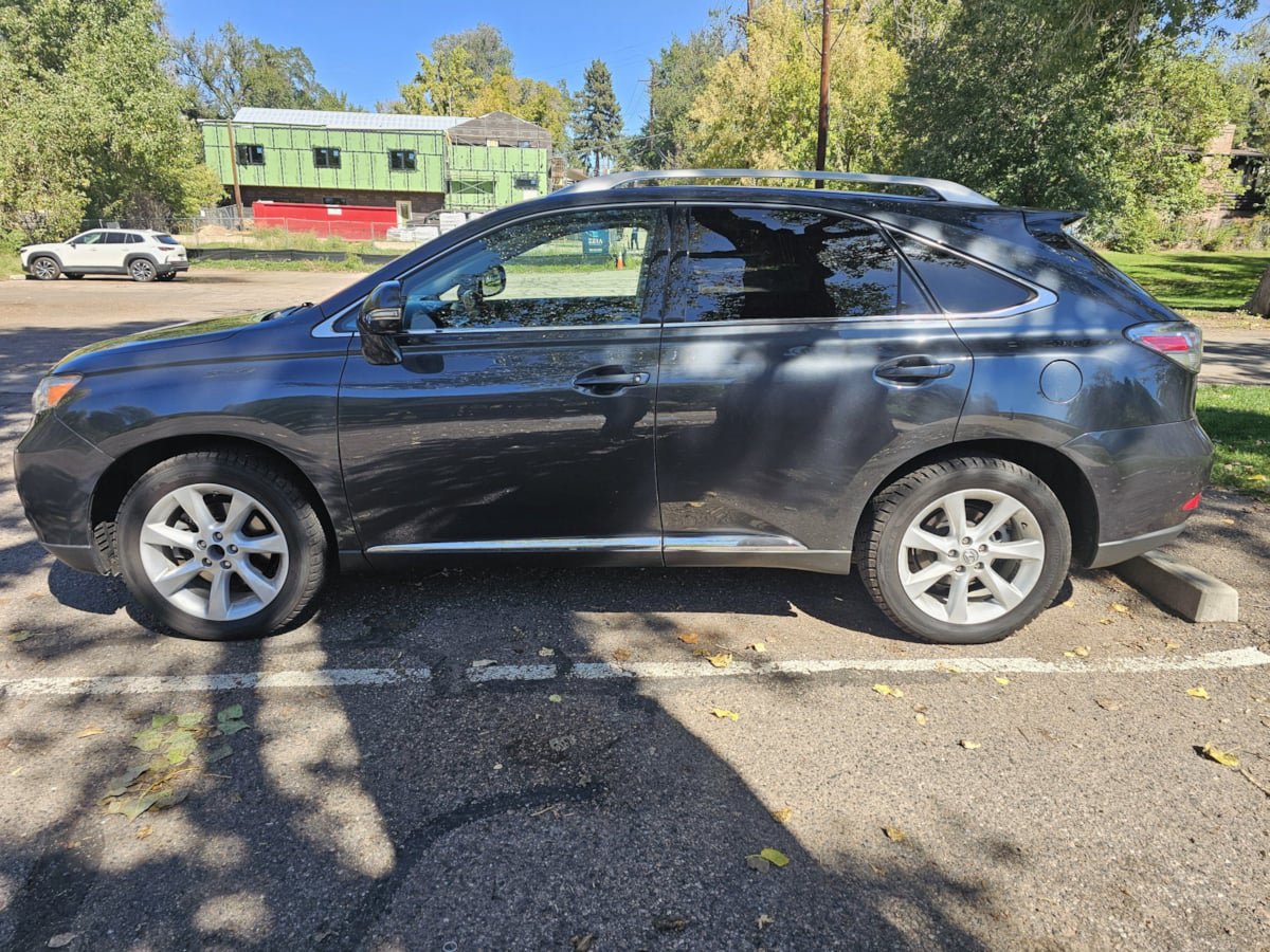 Used 2010 Lexus RX 350 AWD w/ Premium Pkg image 2