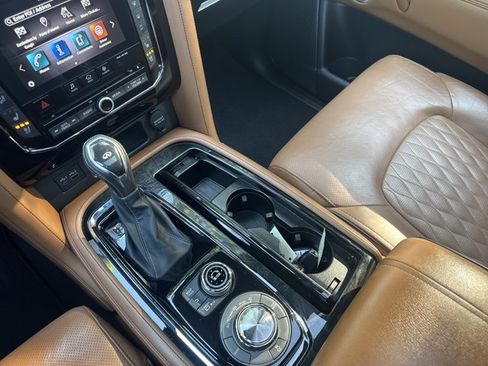 Certified 2021 INFINITI QX80 Sensory w/ All-Season Package AWD/4WD image 18