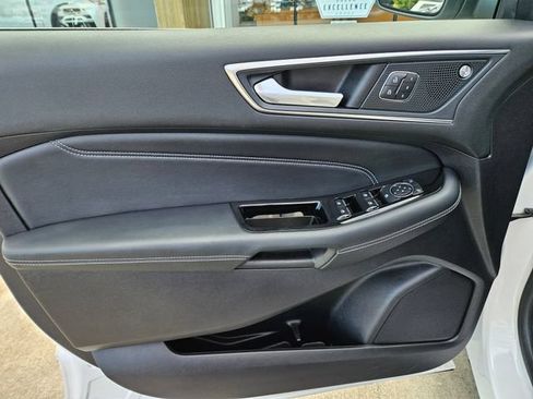 Used 2019 Ford Edge Titanium AWD/4WD image 20