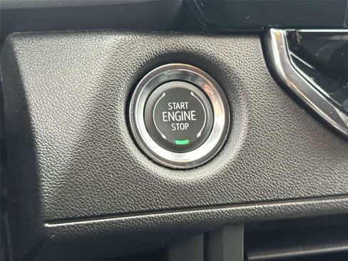 Used 2025 Chevrolet Colorado W/T w/ WT Convenience Package II image 27