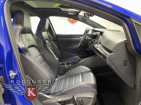 Used 2024 Volkswagen Golf R 2.0T image 23