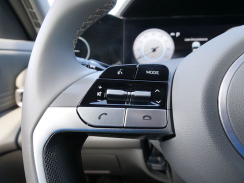 Used 2023 Hyundai Elantra SEL w/ Convenience Package image 21