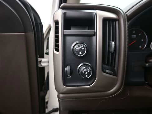 Used 2015 GMC Sierra 1500 Denali w/ Driver Alert Package AWD/4WD image 13