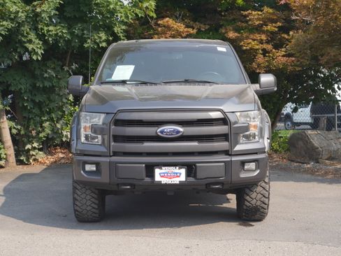Used 2015 Ford F150 Lariat w/ Equipment Group 501A Mid AWD/4WD image 33