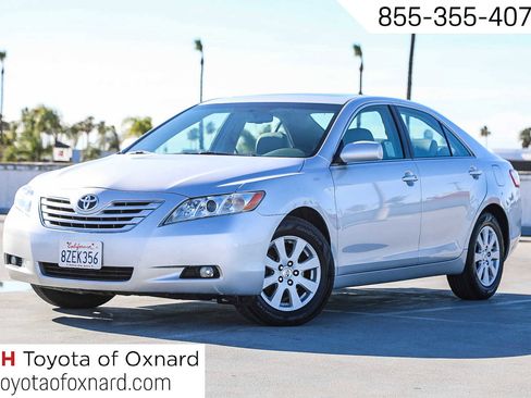 Used 2008 Toyota Camry XLE image 1