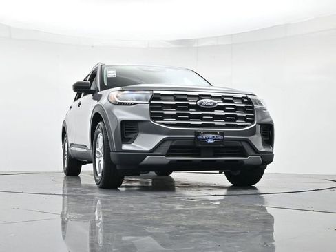 New 2026 Ford Explorer Active RWD image 36