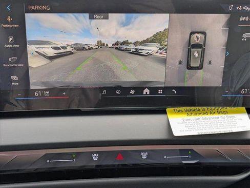 Used 2025 BMW X3 xDrive30i w/ Premium Package image 12