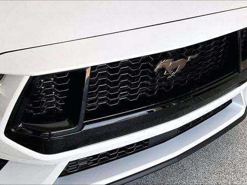 Used 2024 Ford Mustang GT Premium RWD image 34