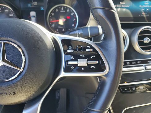 Used 2022 Mercedes-Benz GLC 300 4MATIC image 25