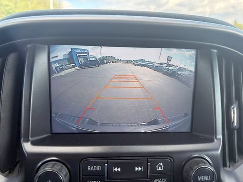Used 2016 Chevrolet Colorado Z71 w/ Z71 Midnight Edition AWD/4WD image 24