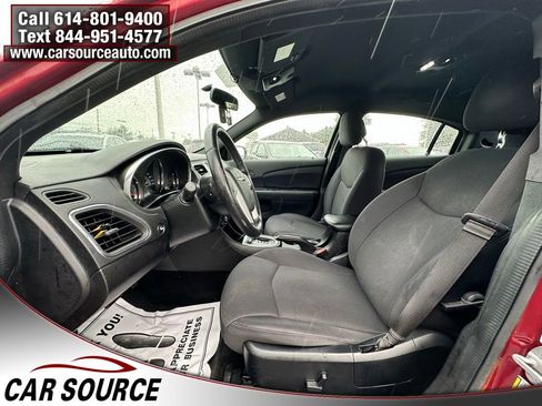 Used 2013 Chrysler 200 Touring w/ S Exterior Appearance Pkg FWD image 9
