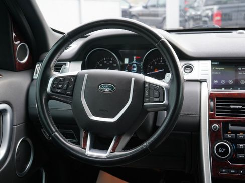 Used 2017 Land Rover Discovery Sport HSE Luxury image 53
