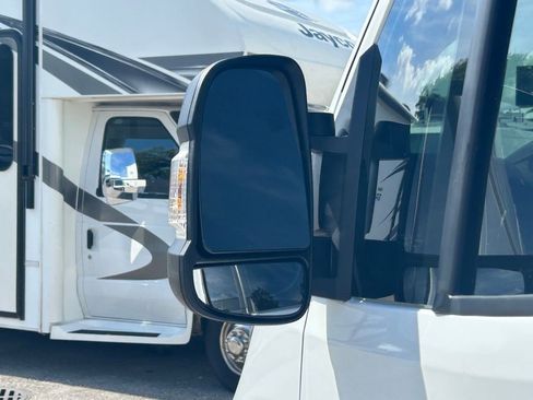 Used 2023 RAM ProMaster 2500 w/ Convenience Group image 16