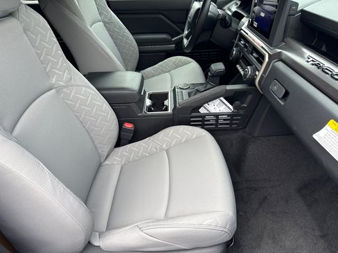New 2026 Toyota Tacoma SR5 RWD image 12