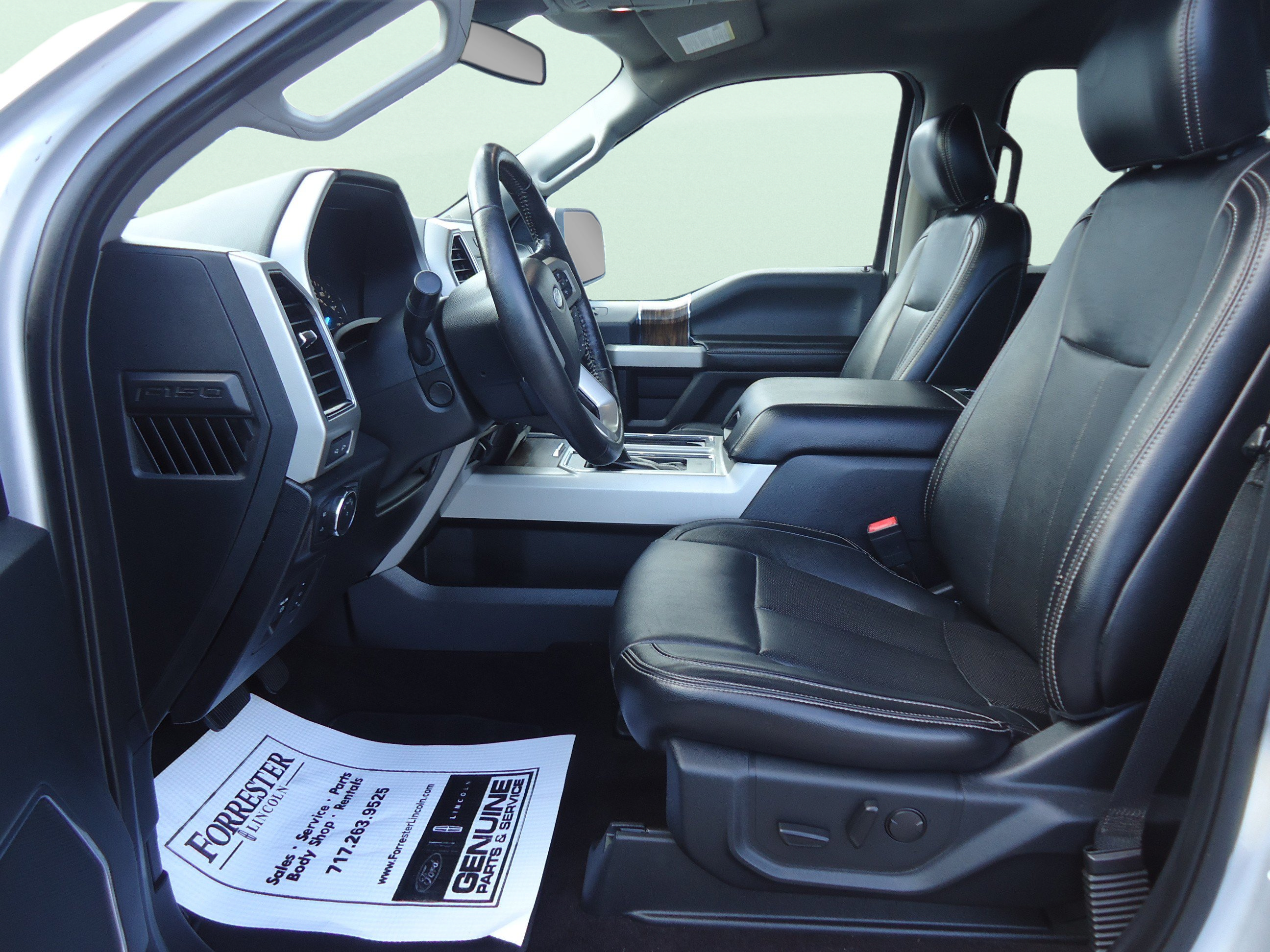 Used 2019 Ford F150 Lariat w/ Equipment Group 502A Luxury AWD/4WD image 25