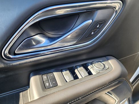 Used 2023 Chevrolet Tahoe Premier image 25