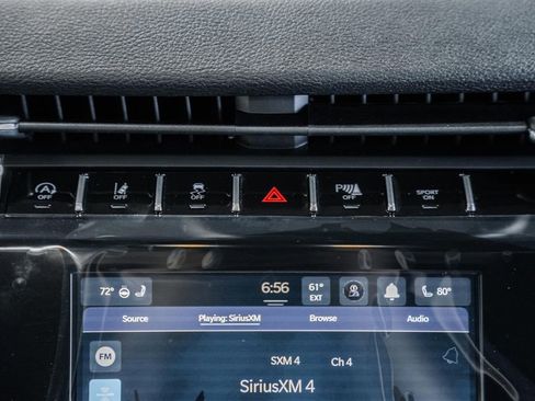 New 2025 Jeep Grand Cherokee Altitude image 22