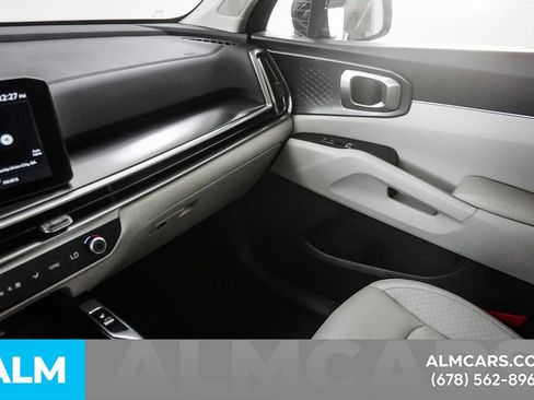 Used 2025 Kia Sorento S w/ Panoramic Sunroof Package FWD image 38
