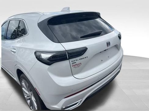 Used 2025 Buick Envision Avenir AWD/4WD image 14
