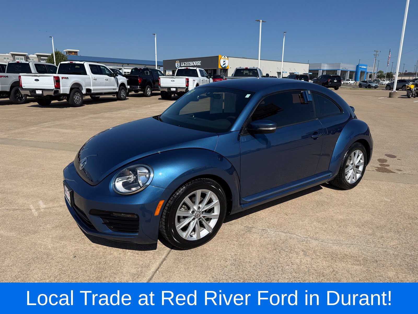Used 2018 Volkswagen Beetle 2.0T S w/ Style & Comfort Package For S FWD image 1