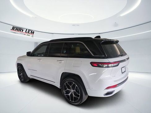 New 2025 Jeep Grand Cherokee Summit AWD/4WD image 5