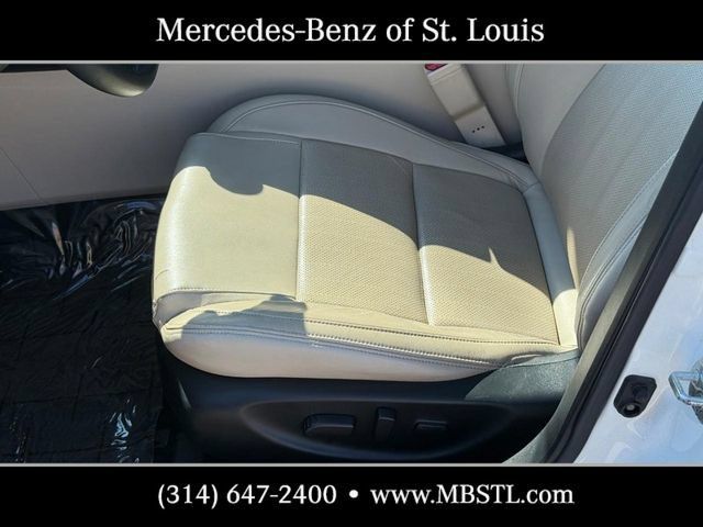 Used 2020 Nissan Maxima 3.5 SL w/ Floor Mat Group FWD image 20