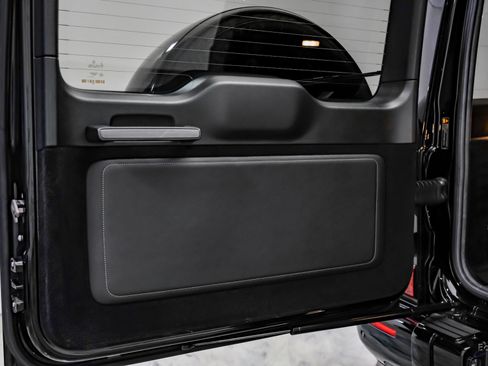 Used 2022 Mercedes-Benz G 550 image 86