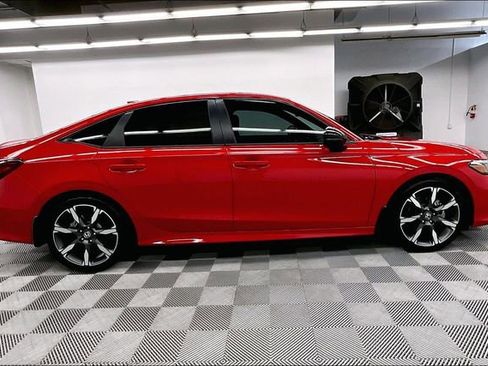 Used 2025 Honda Civic Sport Touring image 15
