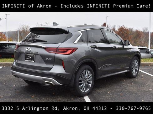 New 2025 INFINITI QX50 Luxe image 3