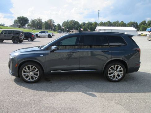 Used 2020 Cadillac XT6 Sport AWD/4WD image 3