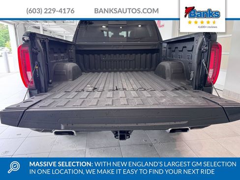 Certified 2023 GMC Sierra 1500 Denali w/ Denali Reserve Package AWD/4WD image 8