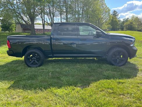 Used 2020 RAM 1500 Express w/ Wheel & Sound Group AWD/4WD image 2