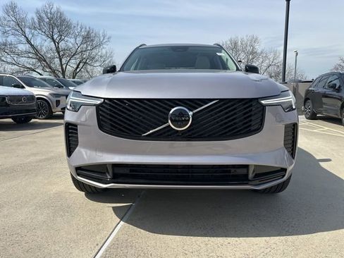 New 2026 Volvo XC90 B6 Ultra image 2