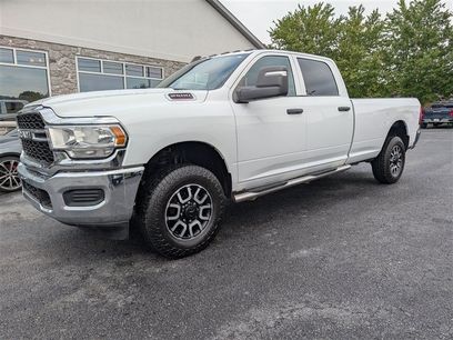 Used 2024 RAM 2500 Tradesman w/ Chrome Appearance Group