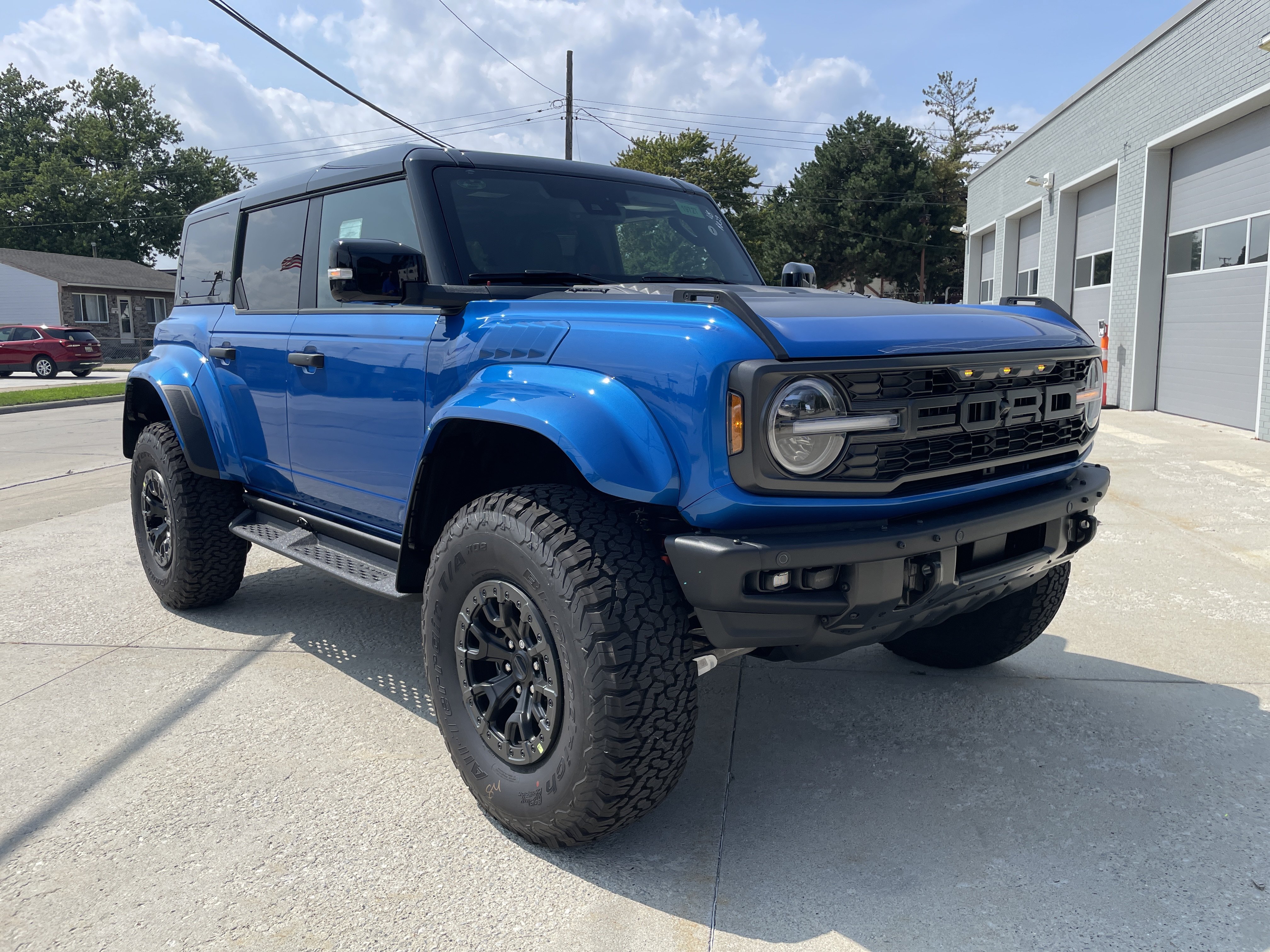 New 2026 Ford Bronco Raptor AWD/4WD image 2