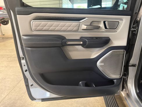 Certified 2025 RAM 1500 Tungsten w/ Off Road Group AWD/4WD image 45