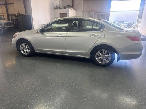 Used 2012 Honda Accord LX image 7