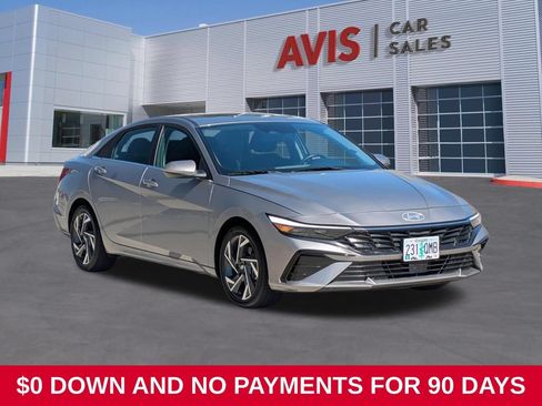 Used 2025 Hyundai Elantra SEL FWD image 3