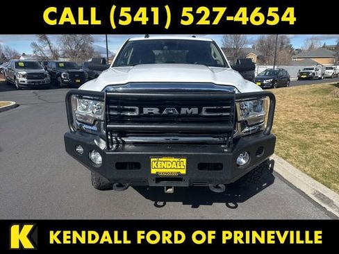 Used 2020 RAM 2500 Big Horn image 3