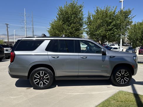 Used 2021 GMC Yukon AT4 w/ AT4 Premium Plus Package AWD/4WD image 6