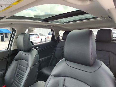 Used 2023 Kia Sportage SX image 19