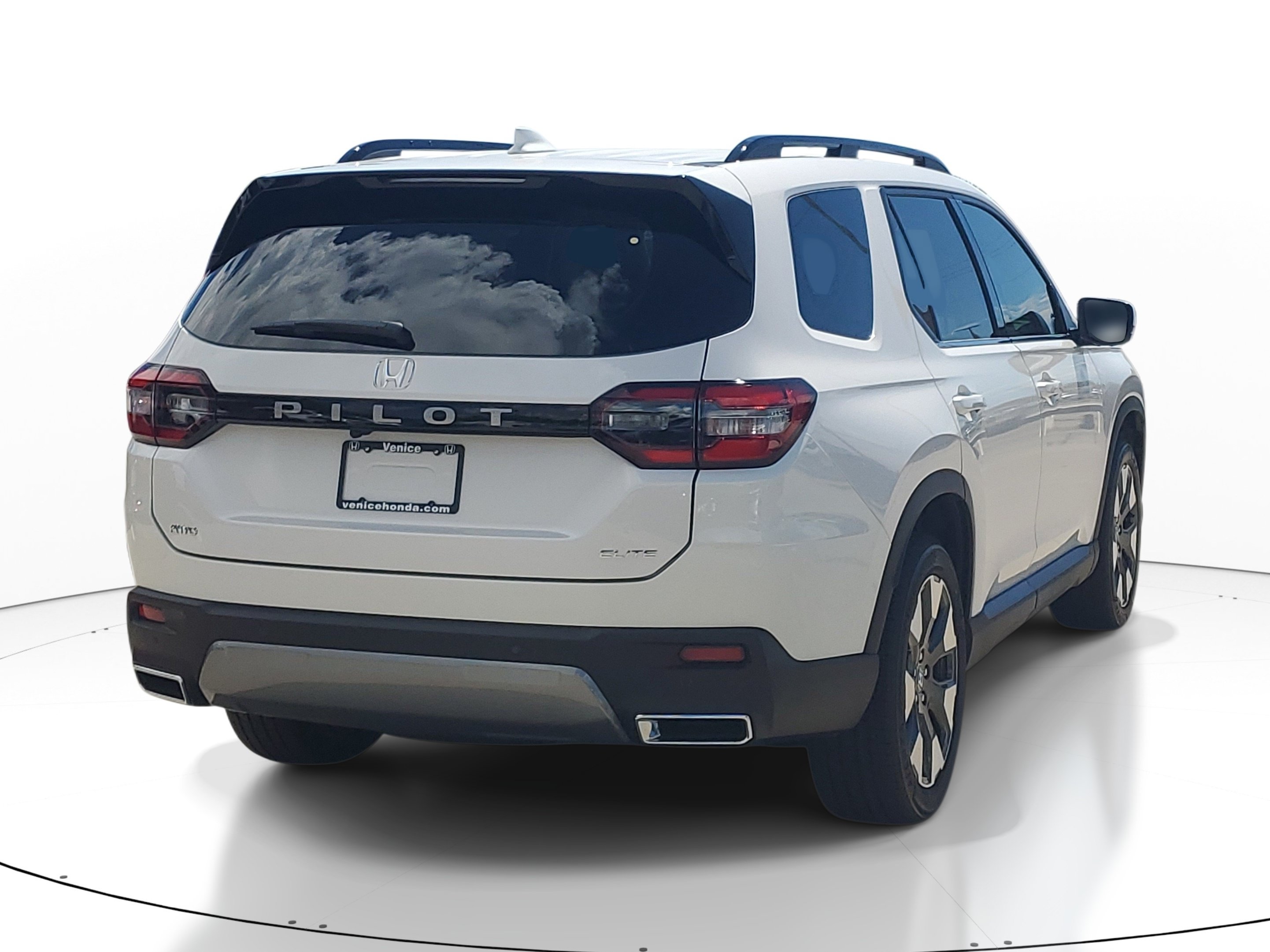 New 2026 Honda Pilot Elite image 6