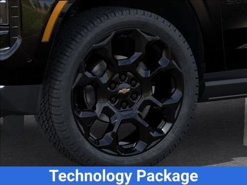 New 2026 Chevrolet Suburban High Country AWD/4WD image 10
