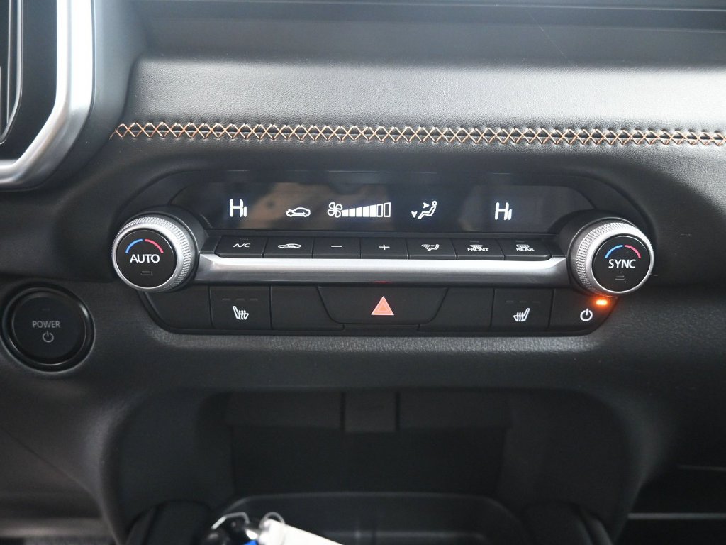 Used 2025 MAZDA CX-50 AWD 2.5 Hybrid w/ Weather Package image 13