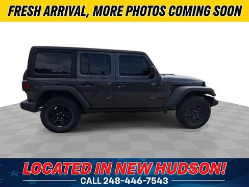 Used 2022 Jeep Wrangler Unlimited Sport AWD/4WD image 2
