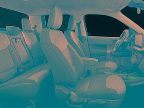 New 2025 Ford Maverick XLT w/ XLT Luxury Package FWD image 30