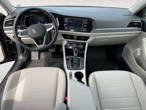 Used 2023 Volkswagen Jetta SE w/ Panoramic Sunroof Package FWD image 12
