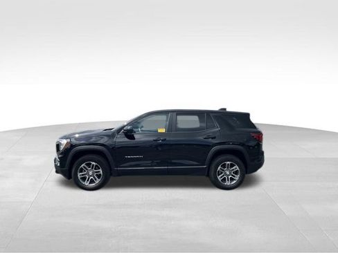 Certified 2026 GMC Terrain Elevation w/ LPO, Floor Liner Package AWD/4WD image 2